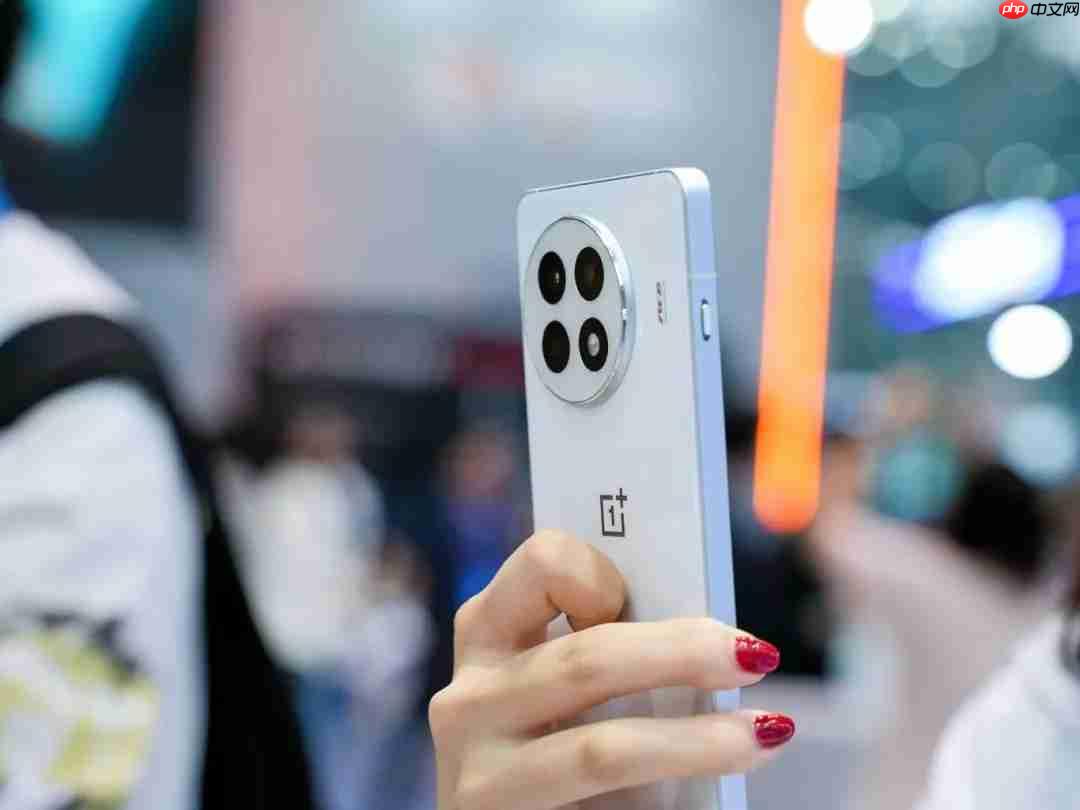 未来科技撞上青春活力，AI展会玩出新高度！