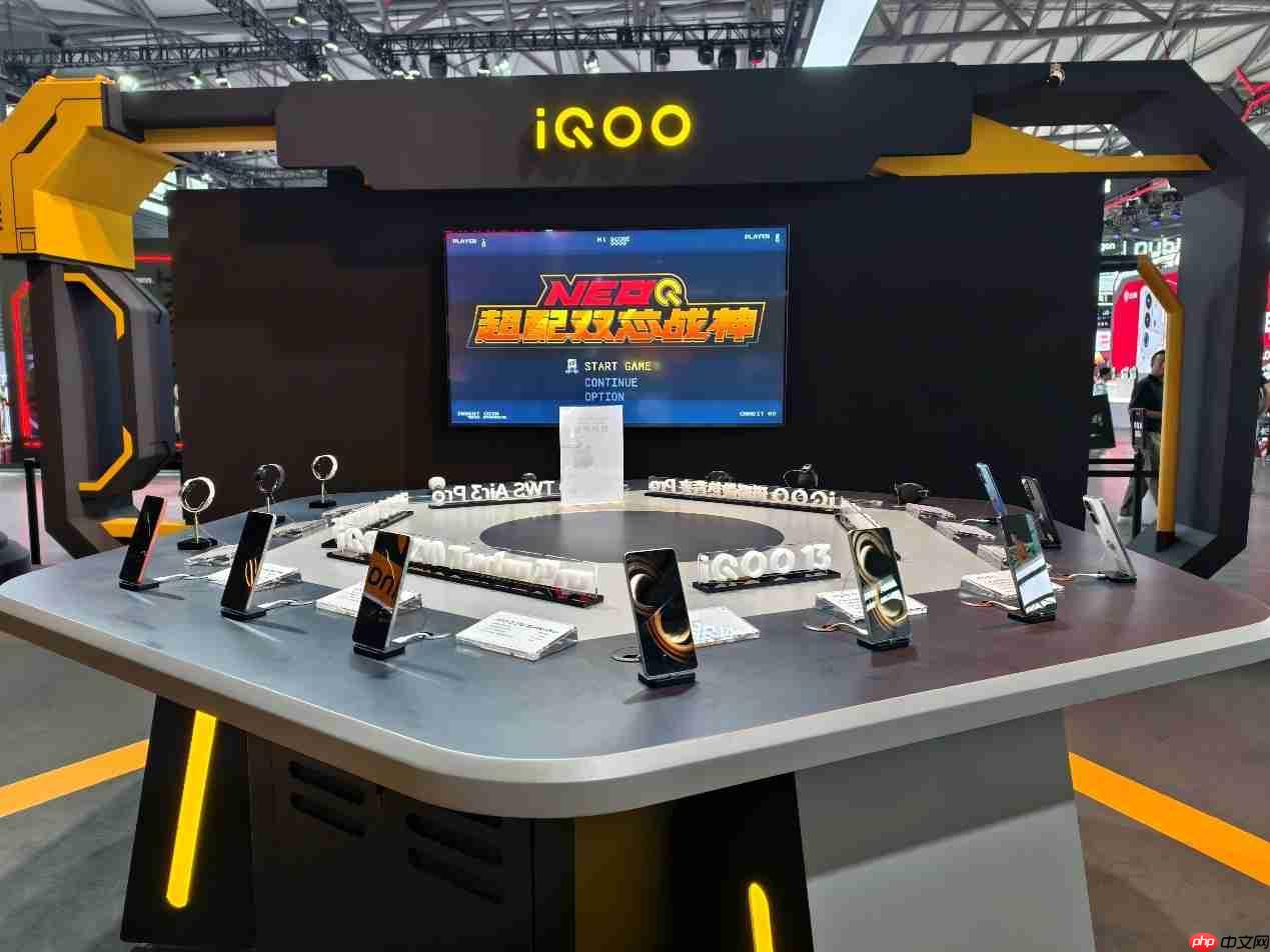 iQOO亮相2025 ChinaJoy！科技与娱乐共筑沉浸式体验现场！