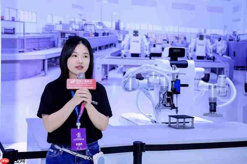 普罗宇宙机器人全球首发:重塑工业场景,定义工业级具身智能新标杆