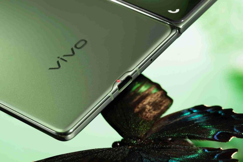 vivo X Fold5正式开售:全能轻薄三防折叠屏,会是你的“理想型”吗?