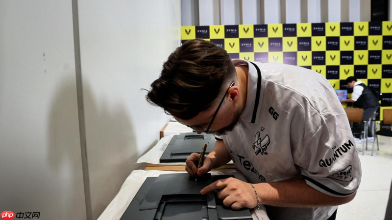 飞利浦EVNIA电竞显示器24M2N5200X，超高刷新率铸就[X超能力]