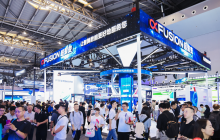 全栈升级AI落地|超聚变火热亮相WAIC2025 携手生态伙伴绽放千行百业AI价值