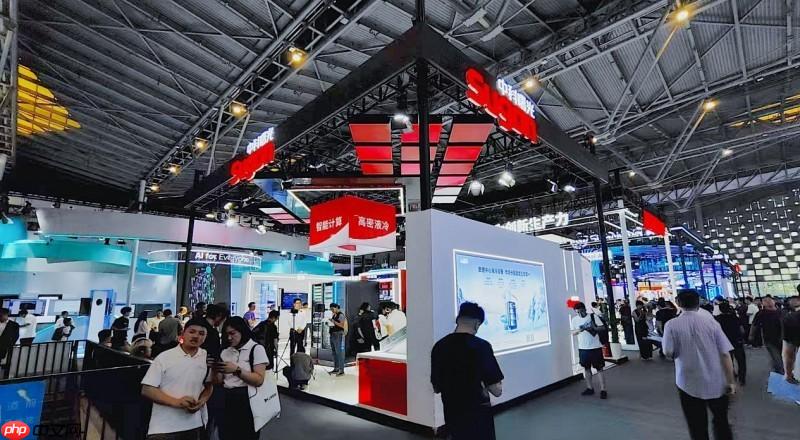 中科曙光全栈AI产品集中亮相WAIC，领跑AI基础设施变革