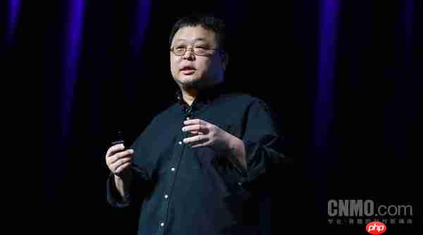 罗永浩给“全玻璃iphone”泼冷水:产品化遥遥无期