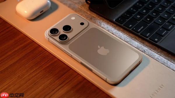 iPhone 17 Pro细节揭秘:12GB运存、双视频录制和VC散热