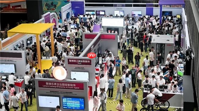 近200项前沿技术及产品亮相，联想集团展示“人工智能+”落地成果