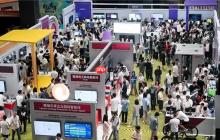 近200项前沿技术及产品亮相，联想集团展示“人工智能+”落地成果