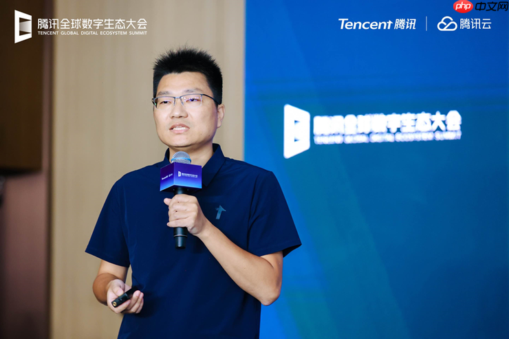 2025腾讯全球数字生态大会:腾讯云发布互联网行业“云+AI”全栈产品,已服务超过1000+家互联网头部企业