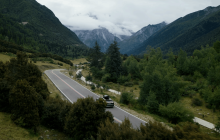 鸿蒙智行享界S9T发布，车载小艺会聊又懂你，智能出行更省心