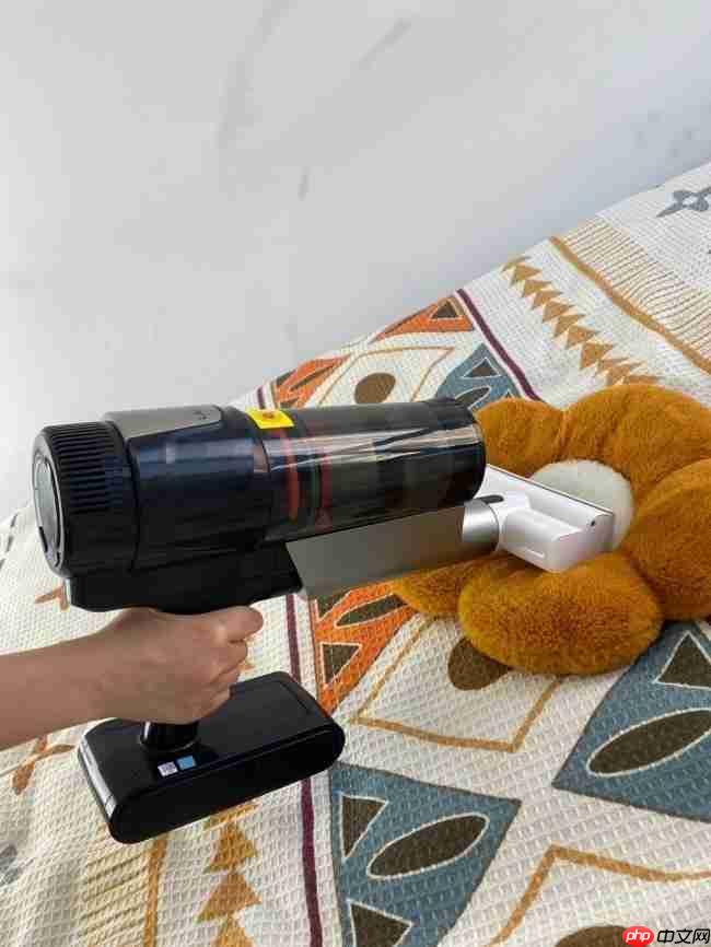 洗地机有吸尘器功能吗?吸尘器实用还是洗地机实用?2025选购指南