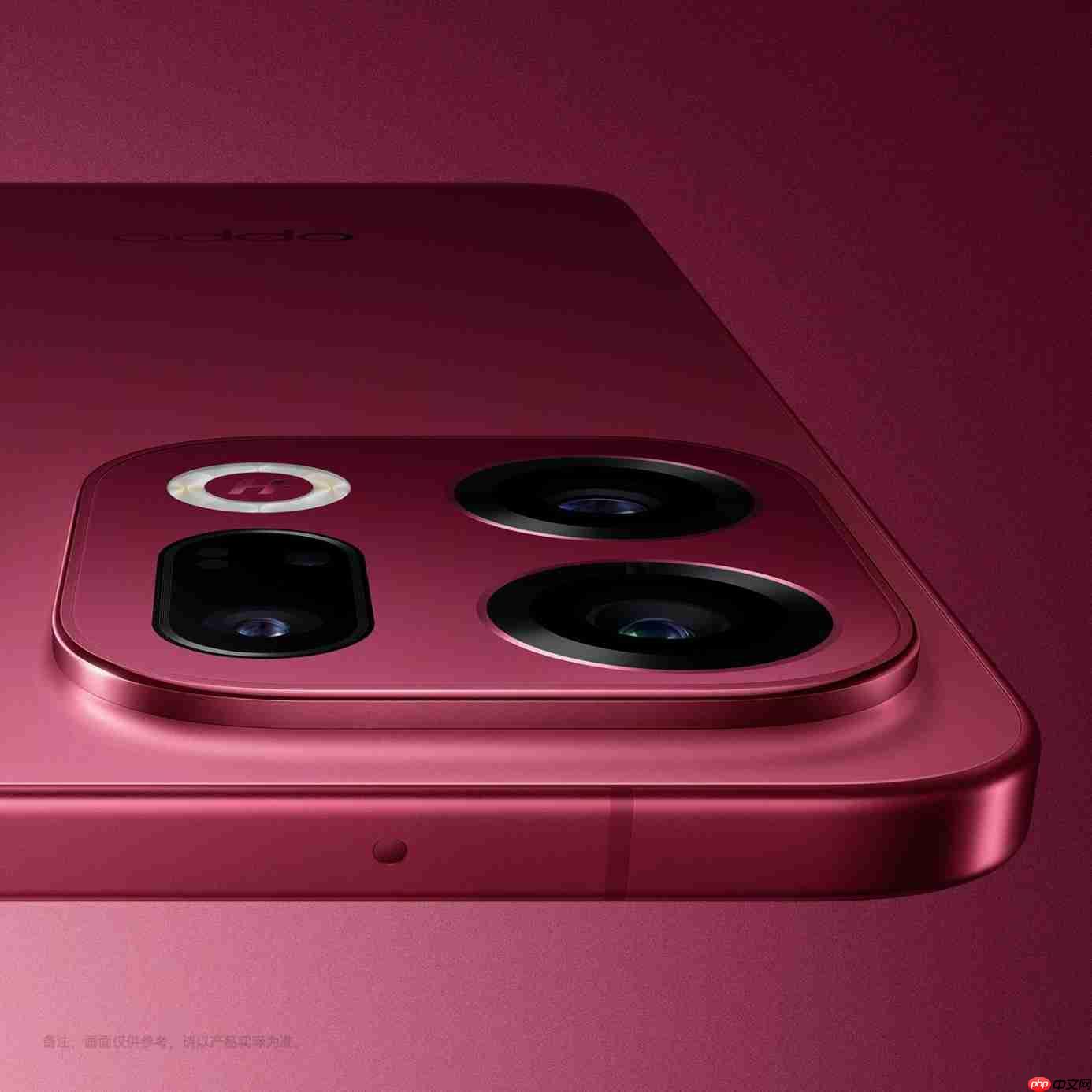 OPPO Find X9系列红色特别版首次亮相,独创绒砂工艺重塑旗舰质感