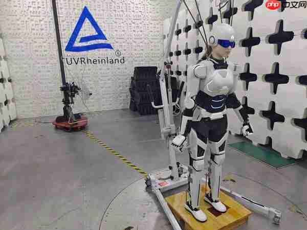 奇瑞墨甲机器人