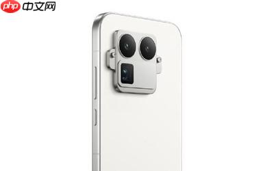 真我GT8 Pro官宣联名理光映像 或首发负片色彩风格