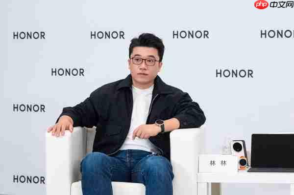 李健:开新局见未来 荣耀Magic8系列开启AI Phone时代