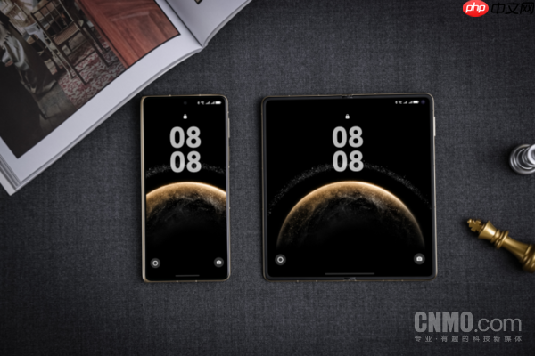 2025年双十一买手机选直板机还是选折叠屏?建议看完这篇再做决定