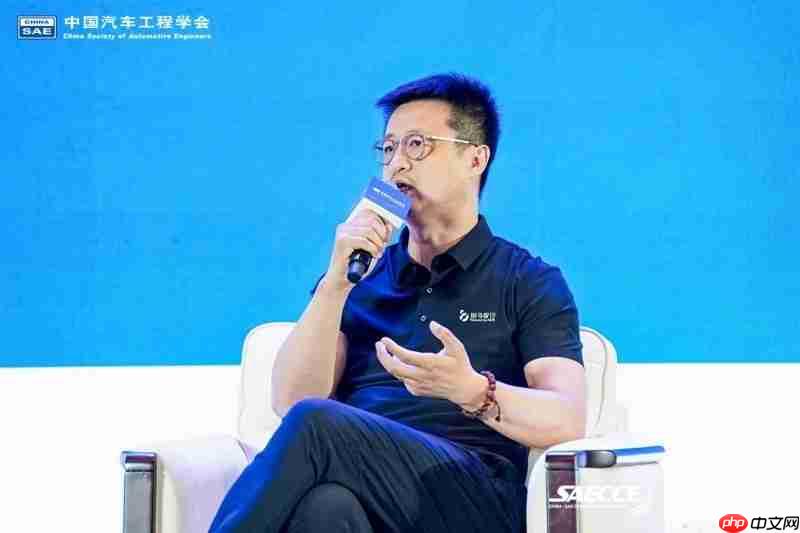 软硬一体、AI牵引斑马智行推动国产心片释放算力效能