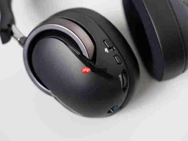 来啦来啦,狼蛛A7Pro超神级电竞头戴耳机重磅登场,颜值实力拉满!