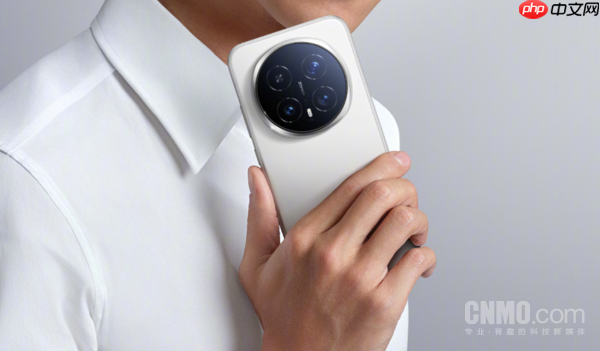 疑似荣耀magic 8 ultra配置曝光!配备等深四曲屏