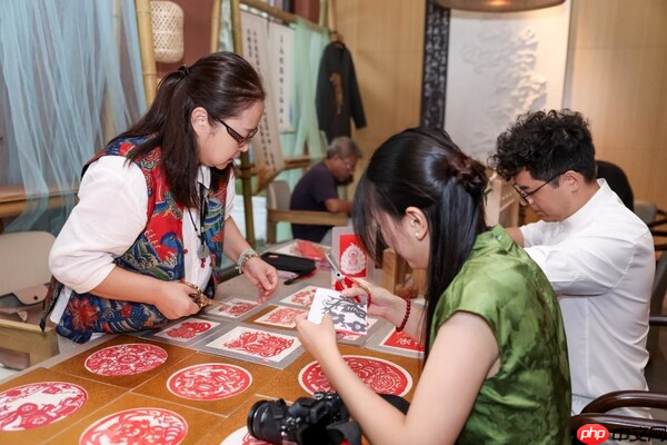 首旅酒店集团ESG评级跃升,获Wind AA评级,综合得分荣列行业首位