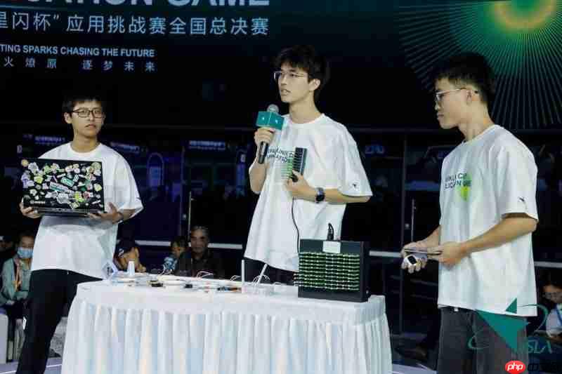 CEIC2025消费电子创新大会盛大开幕——根技术深扎·新生态绽放·新风向已至