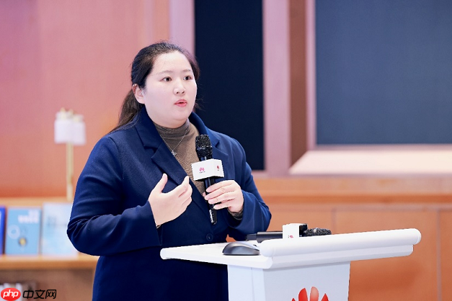 “深化产教融合,共育数智人才”——2025华为云产教融合圆桌论坛·河南站成功举办