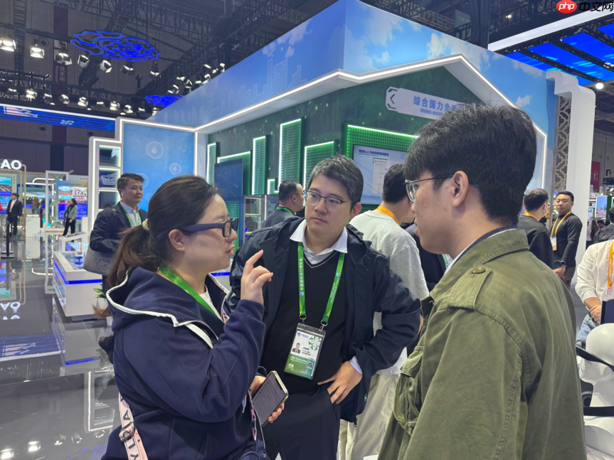 亮相“国家橱窗”,影目INMO成唯一入驻进博会中国馆的AI眼镜企业