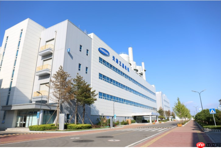 “进博会全勤生”：与中国同行，即与机遇同行