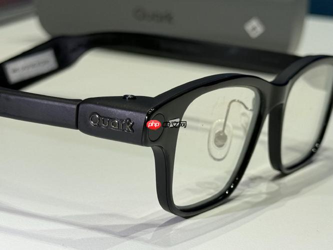 夸克a眼镜如何连接键盘鼠标_夸克a眼镜外接输入设备连接与使用方法