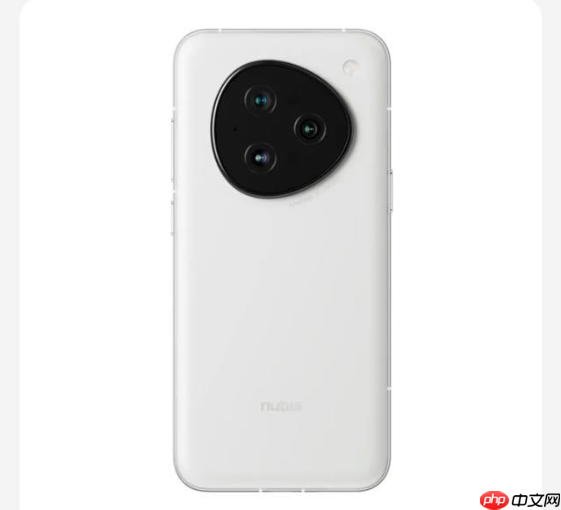 字节回应手机自研:豆包主导定义与体验 中兴主导硬件