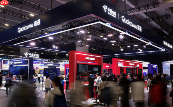 带来AI入端前沿新体验!高通亮相2025数字科技生态大会