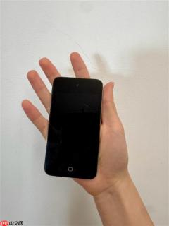 微信员工晒出微信首个版本测试机——iPod touch 4！