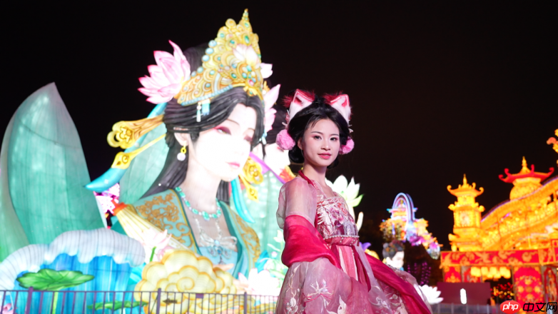 五一去哪玩?如果你在厦门,厦门园博苑花灯乐园很适合列进夜游清单