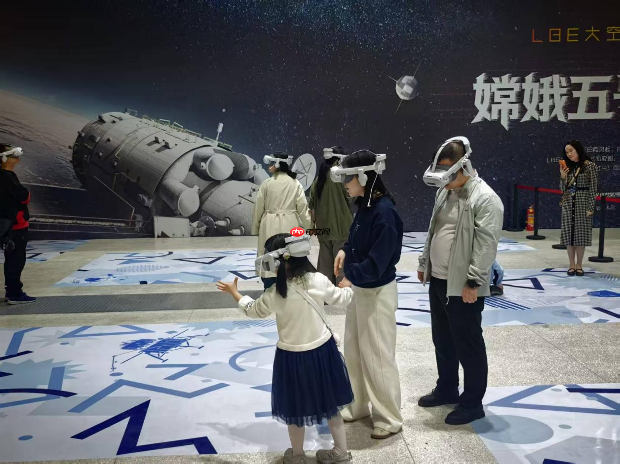 大国重器亮相杭城 2026杭州国防科技嘉年华盛大启幕