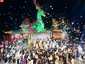 云上草原开启高山舒适革命,推出松弛感三件套 重新定义高山度假新方式