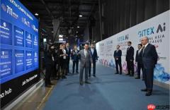 图灵进化亮相GITEXAI Kazakhstan，三款AI一体机发布，总统亲临关注