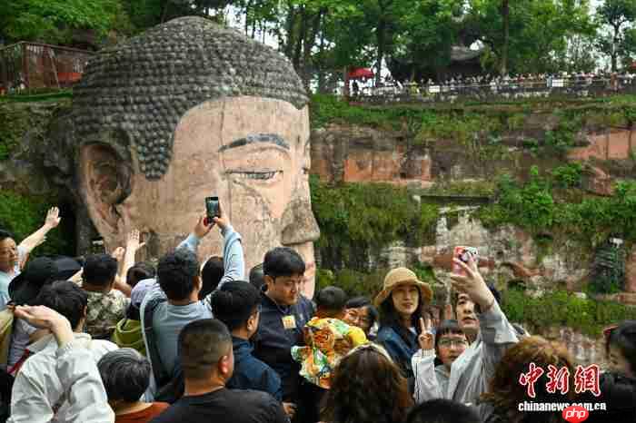 3602 万人次游四川！ “五一”假期四川全域旅游活力迸发