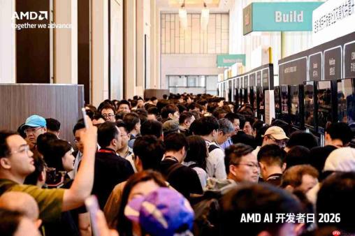 2000多开发者燃聚上海！AMD AI开发者日盛宴启幕，算力护航超级个体崛起