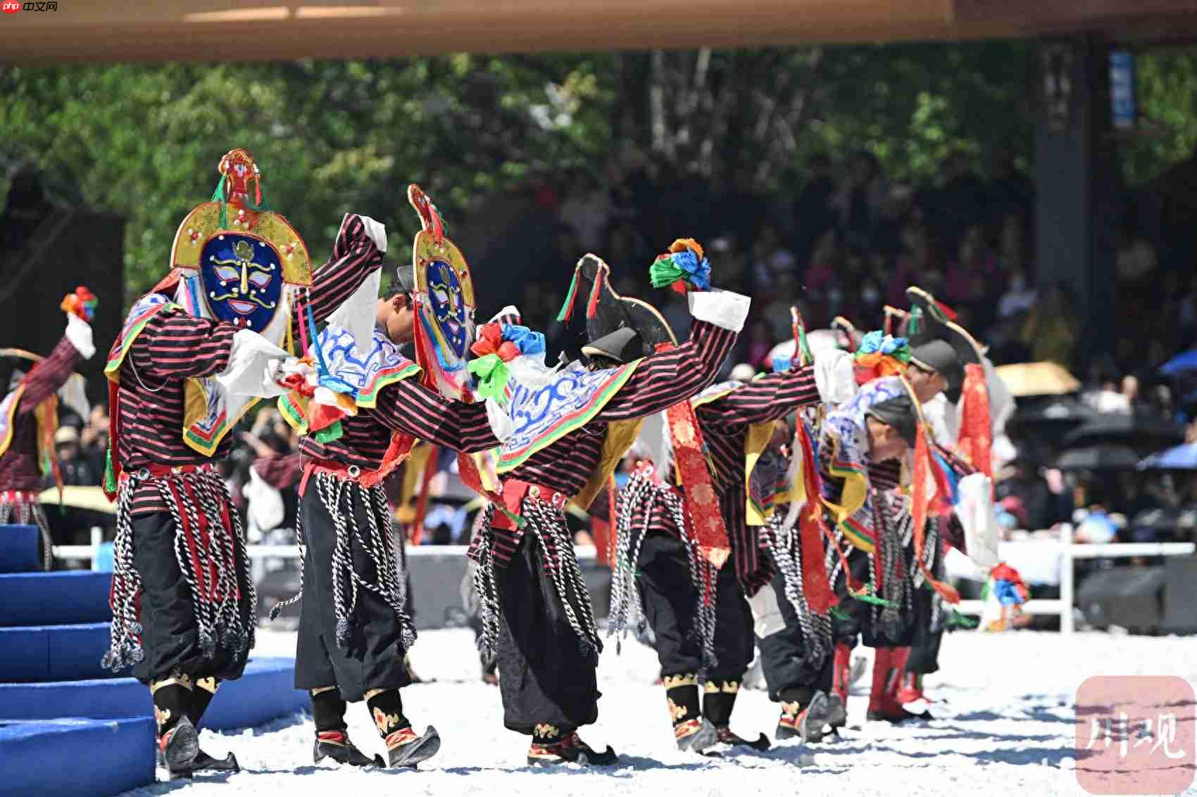 2026年“四月八”跑马山系列民俗活动盛大启幕 一场“视觉盛宴”闪耀情歌城