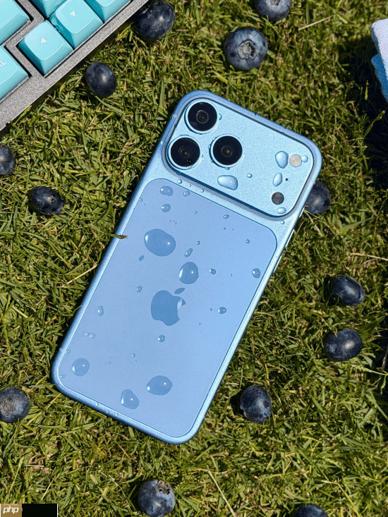 iPhone 18 Pro Max机模照曝光:主打深樱桃色 浅蓝深灰在列