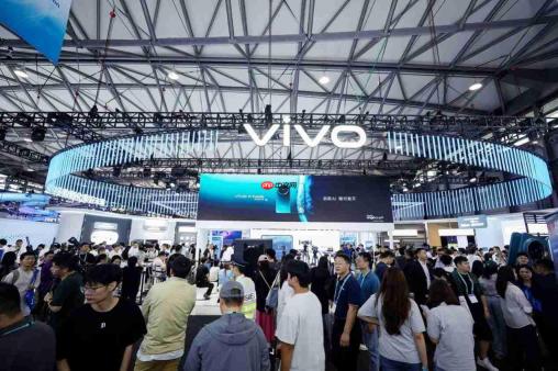 从适配到共研,vivo与联发科为折叠屏开启第二次进化