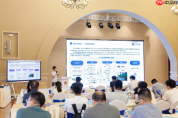 AI大模型产业应用创变营顺利举办,智数集团携东莞软协共探AI产业落地路径
