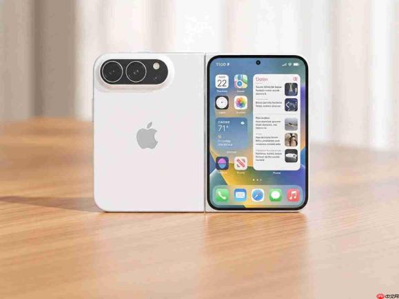 折叠屏iPhone Ultra本月大规模量产！供应链急招万人 