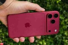 梦回乔布斯时期?曝iPhone 18 Pro的厚度将增加2毫米