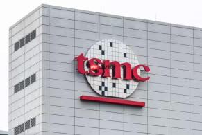 AI需求引爆扩产！TSMC宣布追加千亿美元扩建晶圆工厂