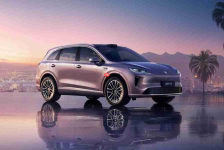 想要带华为全家桶的SUV?全栈智能出行车型该怎么挑?