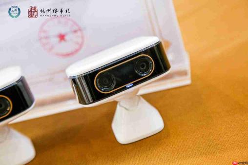 萤石小魔方60系列摄像机摘三项海内外大奖 设计创新实力获全球认可