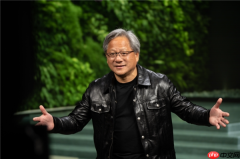 黄仁勋：马斯克已同时掌控AI领域最为关键的三大战场