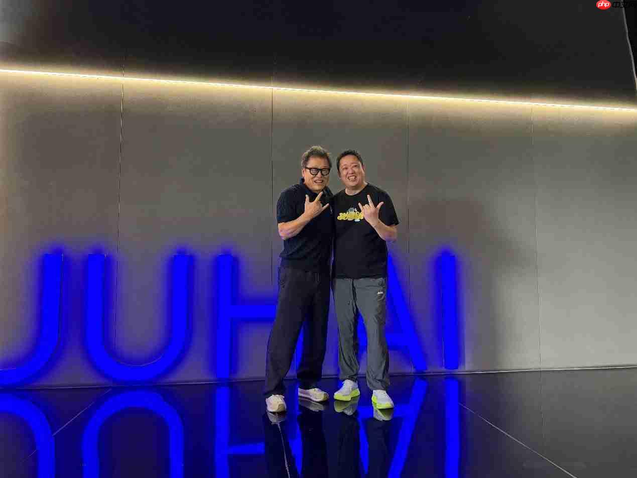 音集协代理总干事沈永革首站走访巨嗨科技,点赞‘更懂年轻人’的AI娱乐新范式