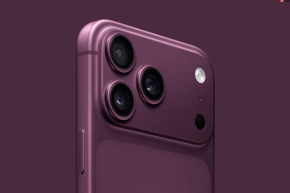 曝iPhone 18标准版将有两大升级：12GB内存+新灵动岛