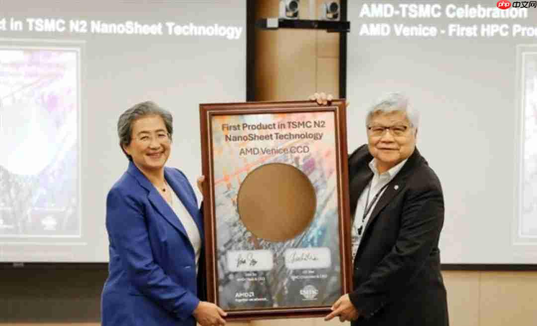 全球首款2nm服务器CPU问世!AMD携256核9006登场